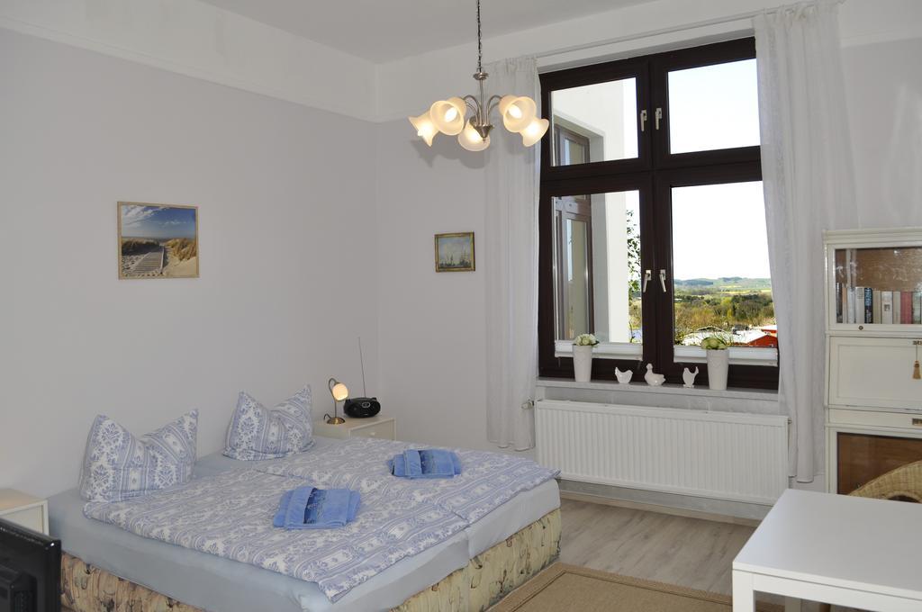 Ferienwohnungen Meerblick Herde Goehren  Exterior foto